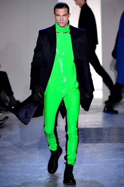 Look 36
